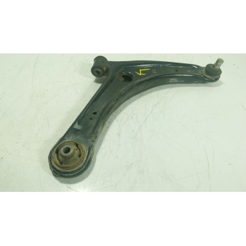 BRAZO SUSPENSION INFERIOR DELANTERO DERECHO 4013A282 