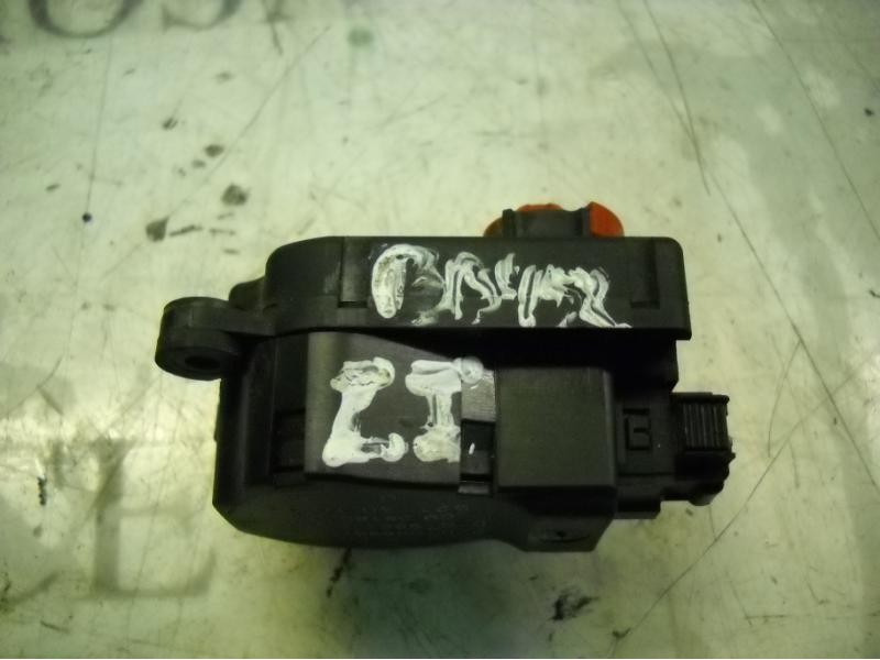 Recambio de motor apertura trampillas climatizador para opel vectra c berlina cosmo referencia OEM IAM   