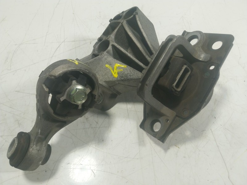 Recambio de soporte motor derecho para nissan qashqai (j10) 1.5 turbodiesel cat referencia OEM IAM 11210JD500  