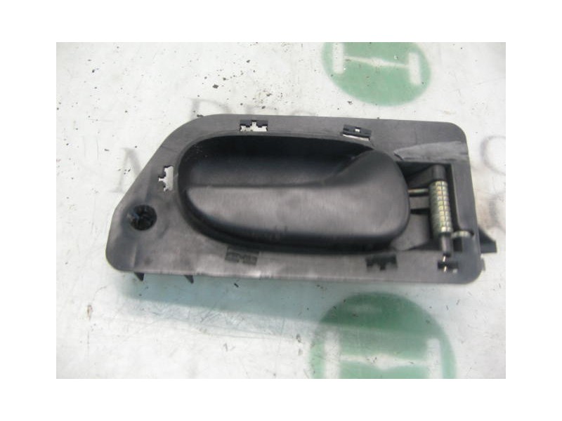 Recambio de maneta interior delantera derecha para renault laguna (b56) 2.2 d rt (b56f/g) referencia OEM IAM   