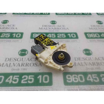 MOTOR ELEVALUNAS DELANTERO DERECHO 