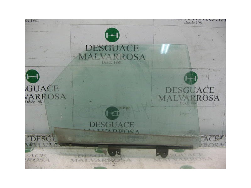 Recambio de cristal puerta trasero derecho para renault laguna (b56) 2.2 d rt (b56f/g) referencia OEM IAM   