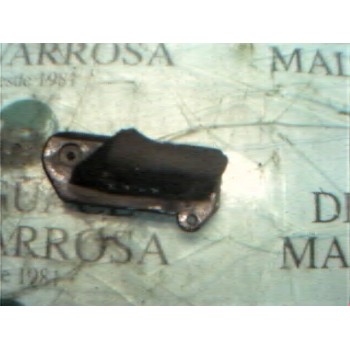 MANETA INTERIOR DELANTERA IZQUIERDA 