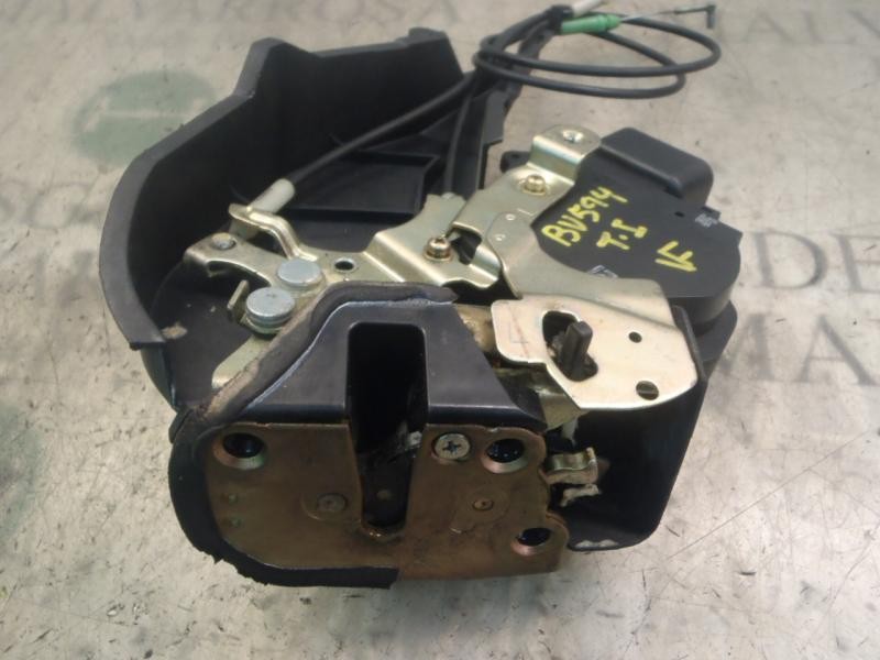 Recambio de cerradura puerta trasera izquierda para lexus is200 (gxe10) 2.0 referencia OEM IAM 6934053020  