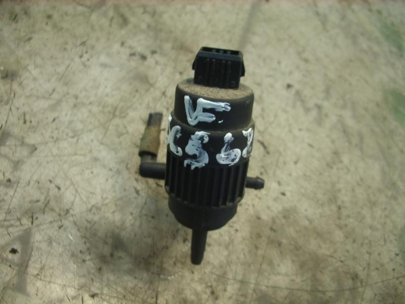 Recambio de bomba limpia para opel corsa c enjoy referencia OEM IAM   