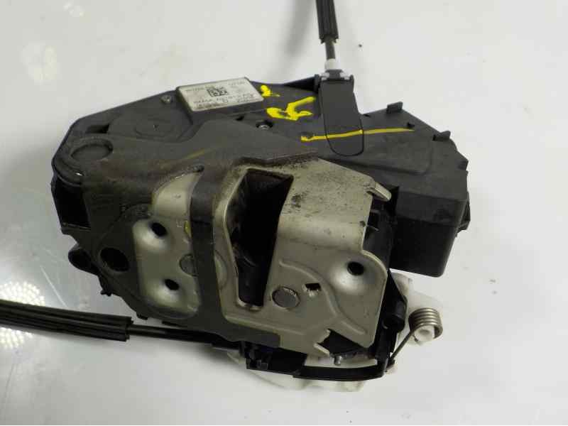 Recambio de cerradura puerta delantera izquierda para ford transit courier 1.5 tdci cat referencia OEM IAM 2070970  