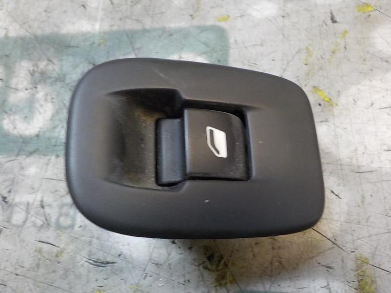 Recambio de mando elevalunas trasero izquierdo para peugeot 2008 (--.2013) active referencia OEM IAM   