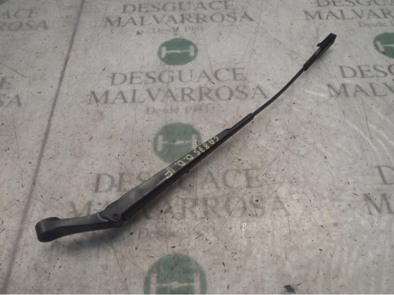 Recambio de brazo limpia delantero derecho para opel zafira b cosmo referencia OEM IAM   