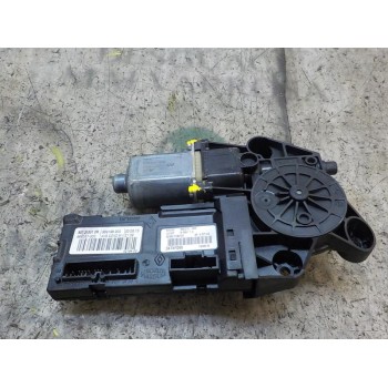 MOTOR ELEVALUNAS DELANTERO IZQUIERDO 807310596R 