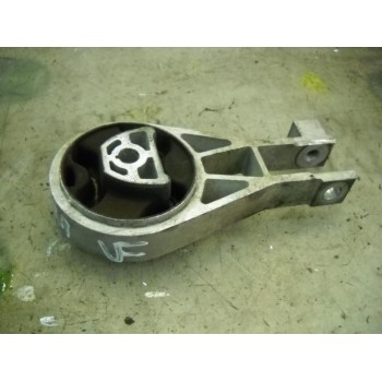 SOPORTE MOTOR TRASERO 