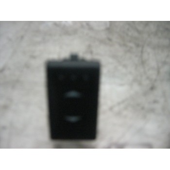 MANDO ELEVALUNAS DELANTERO IZQUIERDO 