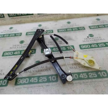 ELEVALUNAS DELANTERO DERECHO 