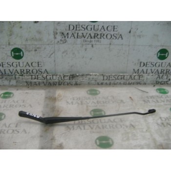 BRAZO LIMPIA DELANTERO DERECHO 