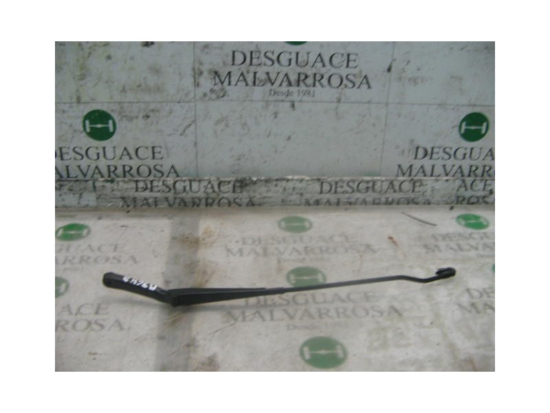 Recambio de brazo limpia delantero derecho para citroën berlingo 1.9 600 d furg. referencia OEM IAM   