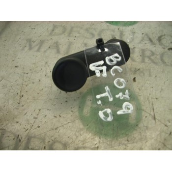 MANETA ELEVALUNAS TRASERA DERECHA 