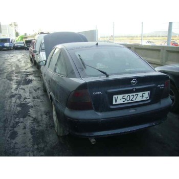 OPEL VECTRA B BERLINA