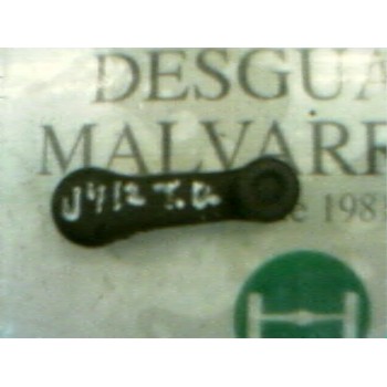 MANETA ELEVALUNAS TRASERA DERECHA 