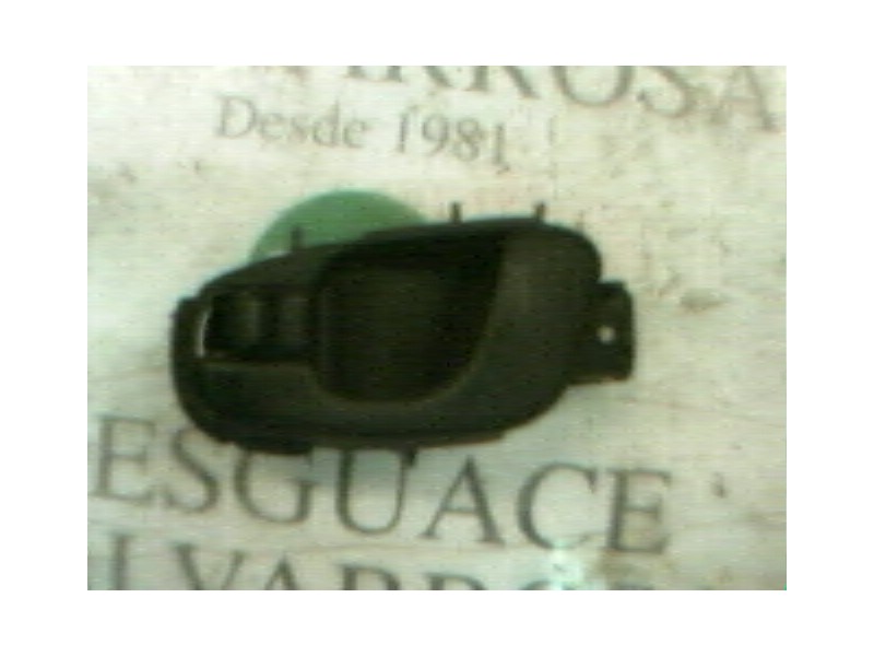 Recambio de maneta interior trasera izquierda para daewoo lanos sx referencia OEM IAM   
