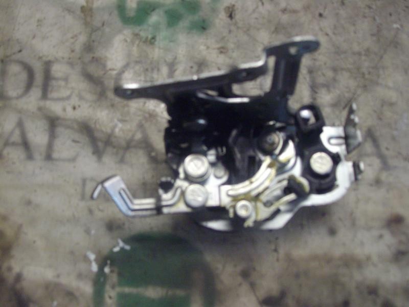 Recambio de cerradura puerta trasera derecha para kia carens (un) 2.0 crdi referencia OEM IAM   