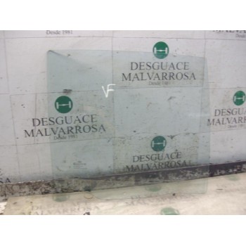 CRISTAL PUERTA TRASERO DERECHO 834211D000 