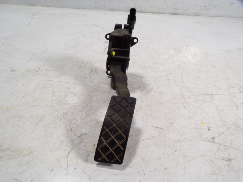 Recambio de potenciometro pedal para seat ibiza (6p1) 1.2 tsi referencia OEM IAM 6C1721503B 6C1721503B 