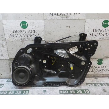 ELEVALUNAS DELANTERO DERECHO 