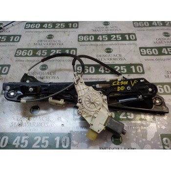 ELEVALUNAS DELANTERO DERECHO 51337138466 