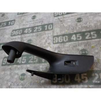 MANDO ELEVALUNAS TRASERO IZQUIERDO 