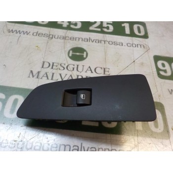 MANDO ELEVALUNAS DELANTERO DERECHO 61316970247 