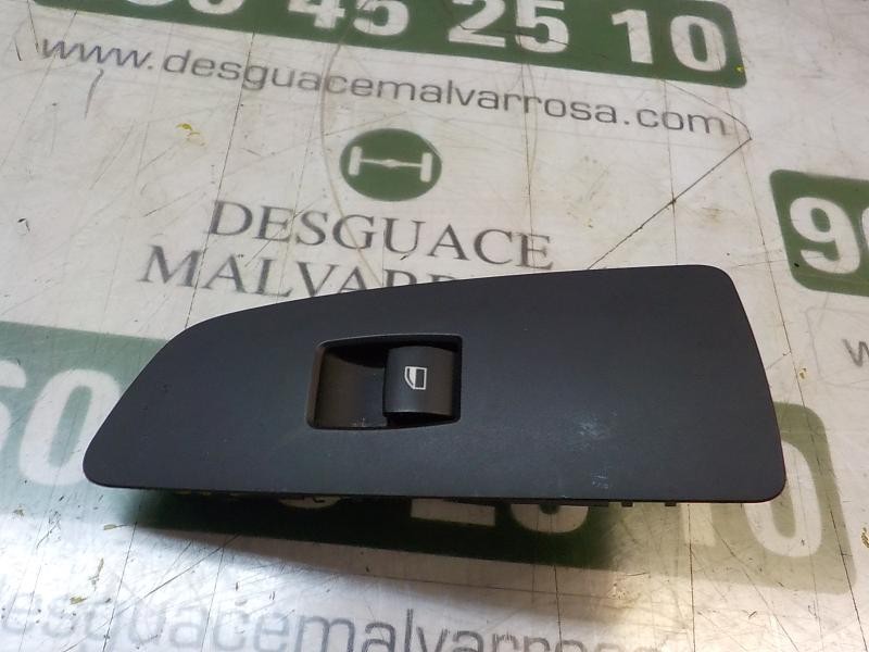 Recambio de mando elevalunas delantero derecho para bmw serie 1 berlina (e81/e87) 118d referencia OEM IAM 61316970247  