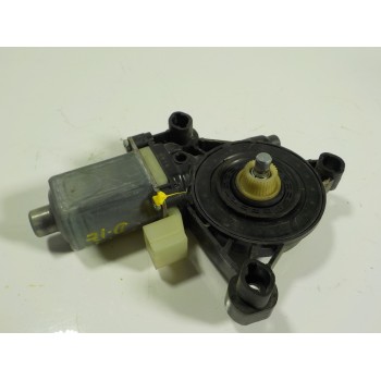 MOTOR ELEVALUNAS DELANTERO IZQUIERDO 65286016001 8W0959802 0130822704