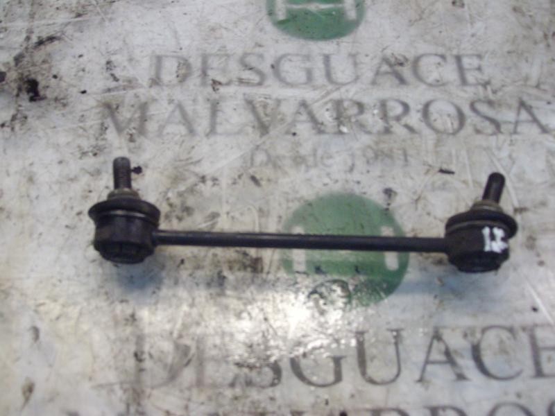 Recambio de tirante delantero derecho para kia carens (un) 2.0 crdi referencia OEM IAM 548302G000  