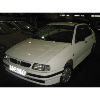 SEAT CORDOBA BERLINA (6K2)