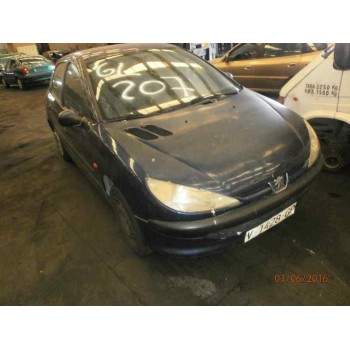 PEUGEOT 206 BERLINA