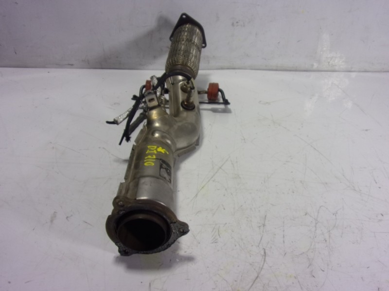 Recambio de salida colector para volvo v40 cross country 2.0 diesel cat referencia OEM IAM 31480498  