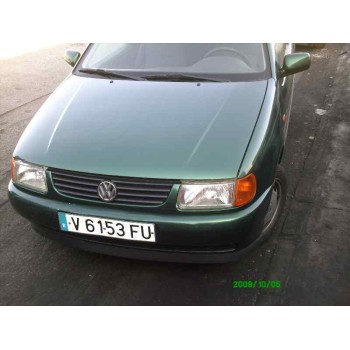 VOLKSWAGEN POLO BERLINA (6N1)