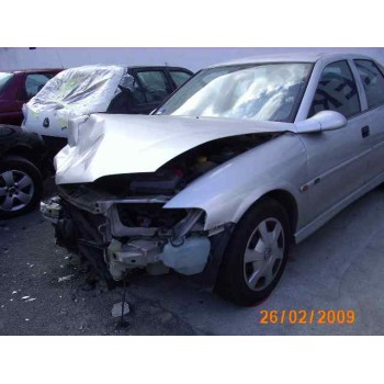 OPEL VECTRA B BERLINA