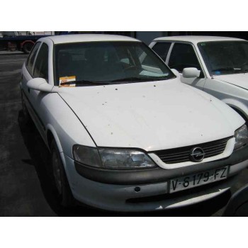 OPEL VECTRA B BERLINA