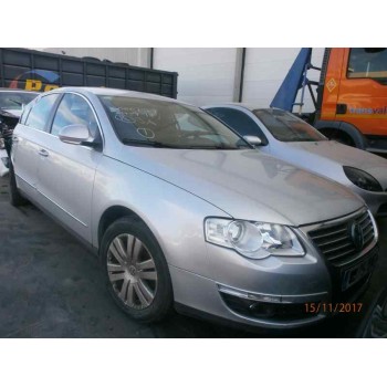 VOLKSWAGEN PASSAT BERLINA (3C2)