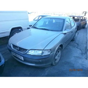 OPEL VECTRA B BERLINA