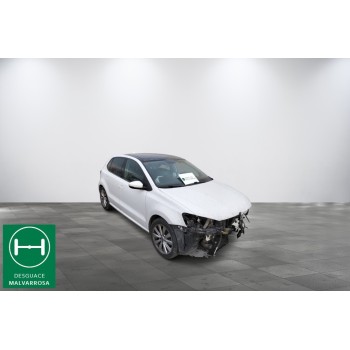 VOLKSWAGEN POLO (6R1)