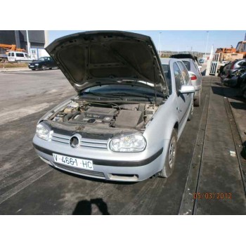 VOLKSWAGEN GOLF IV BERLINA (1J1)