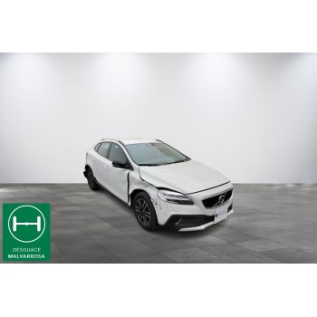 VOLVO V40 CROSS COUNTRY
