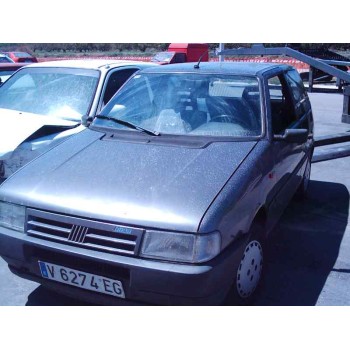 FIAT UNO (146)