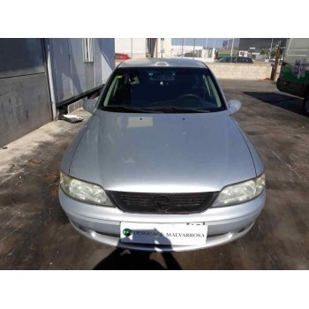 OPEL VECTRA B BERLINA