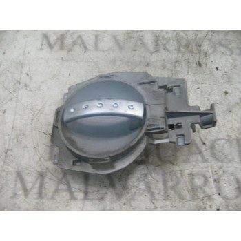 MANETA INTERIOR DELANTERA DERECHA 