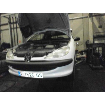 PEUGEOT 206 BERLINA