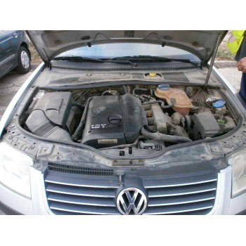 VOLKSWAGEN PASSAT VARIANT (3B6)