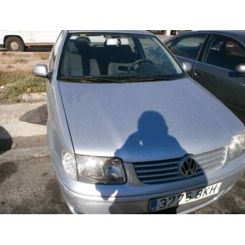 VOLKSWAGEN POLO BERLINA (6N2)