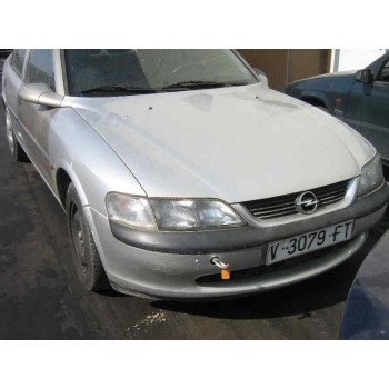 OPEL VECTRA B BERLINA